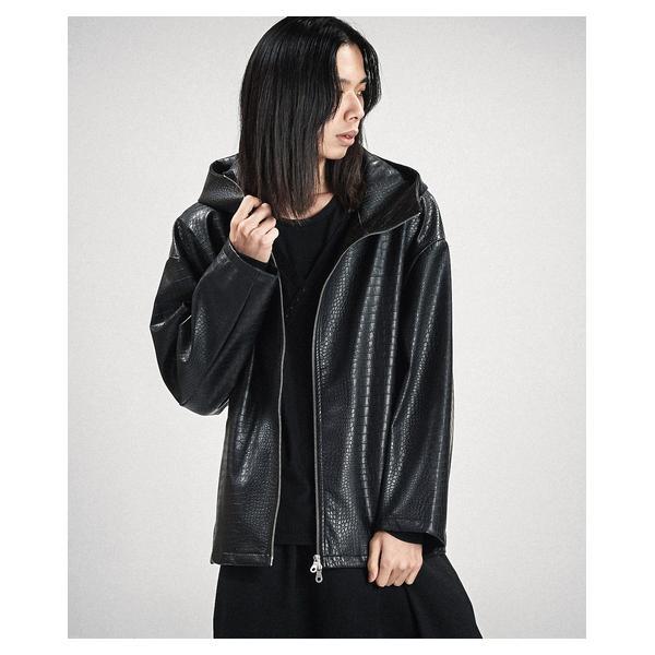 ノーアイディー（NO ID．）/SyntheticLeatherBigHoodedBlz