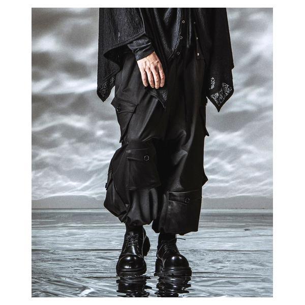 ノーアイディー（NO ID．）/Asymmetry Wide Cargo Pants / アシンメトリーワイドカーゴパンツ_18