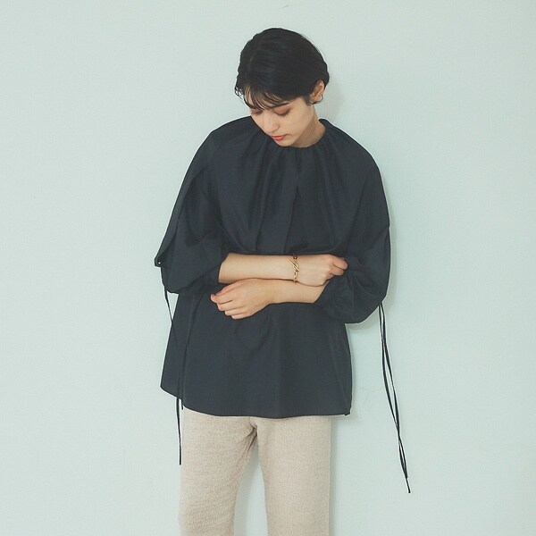 ルージュ・ヴィフ ラクレ（Rouge vif la cle）/大衿ブラウス