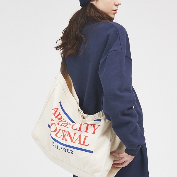 ルージュ・ヴィフ ラクレ（Rouge vif la cle）/【PARROTT CANVAS/パロットキャンバス】キャンバスショルダーバッグの通販は