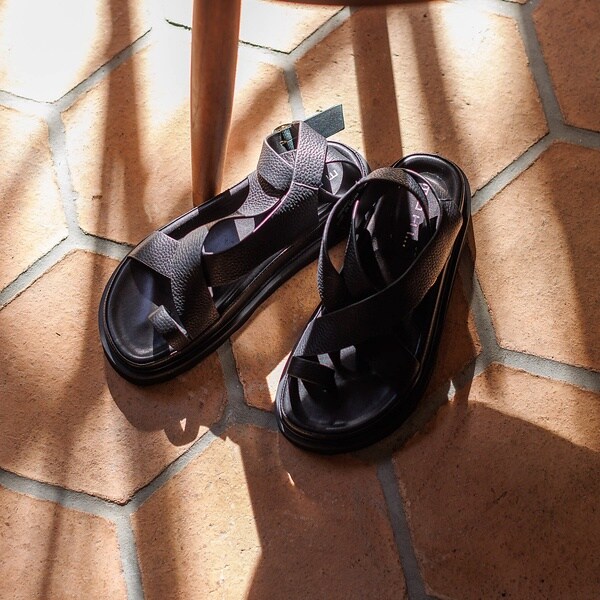 ルージュ・ヴィフ ラクレ（Rouge vif la cle）/【MOHI/モヒ】サム