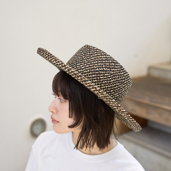 ルージュ・ヴィフ ラクレ（Rouge vif la cle）/【La Maison de Lyllis/ラ メゾン ド リリス】ハット ROA