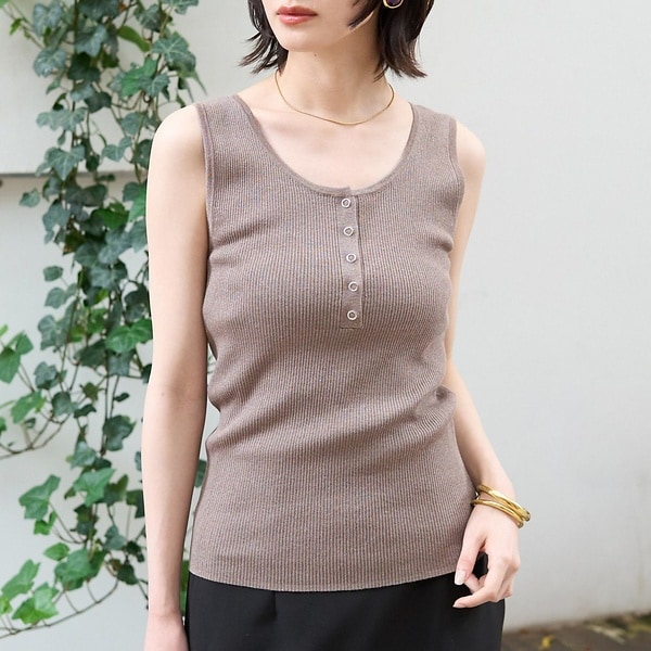 ルージュ・ヴィフ ラクレ（Rouge vif la cle）/ヘンリーネックニット