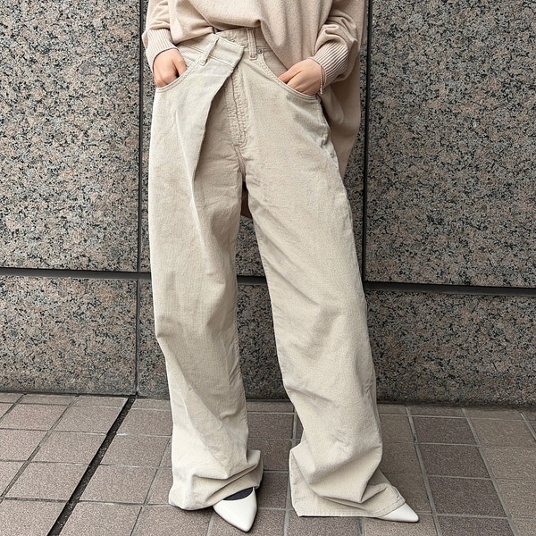 ルージュ・ヴィフ ラクレ（Rouge vif la cle）/【AGOLDE/エーゴールドイー】V ANA JEAN IN CORDUROY