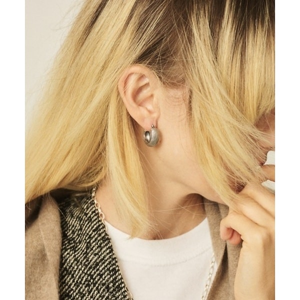 ルージュ・ヴィフ ラクレ（Rouge vif la cle）/【OCUCCI jewelry/オクチ ジュエリー】Hoop−strip M シ