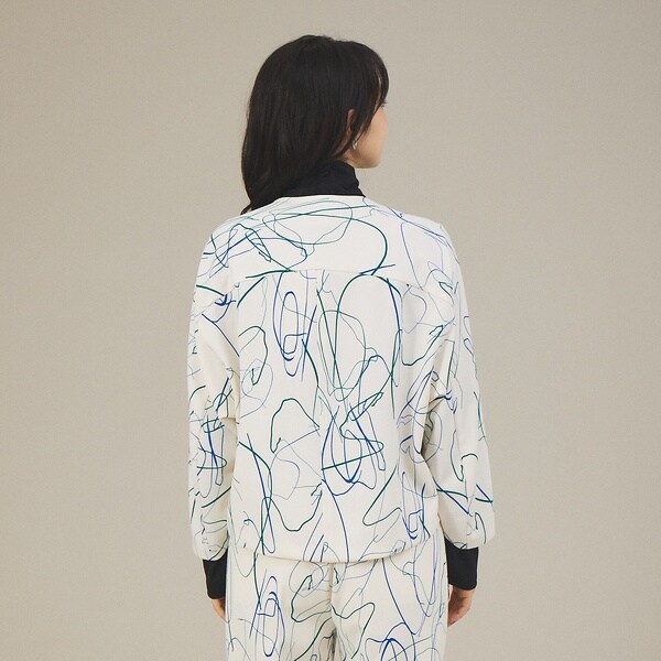 カリテ（qualite）/《セットアップ対応》ドローイングプリントクロップドシャツジャケット