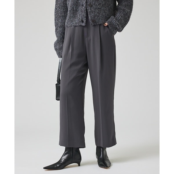 カリテ（qualite）/マットサテンストレートパンツ