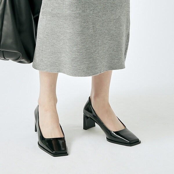 オゥ バニスター（Au BANNISTER）/スクエアヒールパンプス
