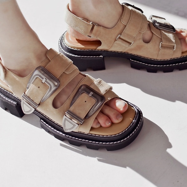 オゥ バニスター（Au BANNISTER）/モチーフベルトボリュームソールサンダルの通販は