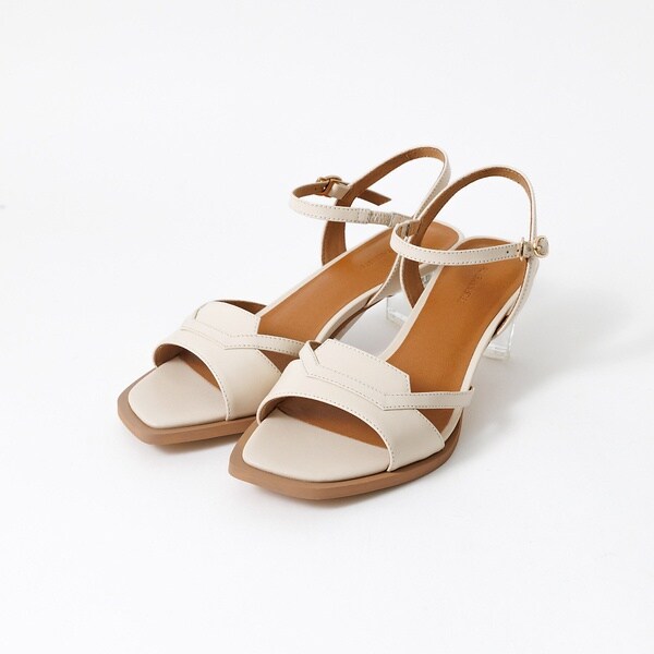 オゥ バニスター（Au BANNISTER）/クリアヒールサンダルの通販は