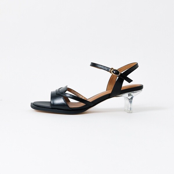 オゥ バニスター（Au BANNISTER）/クリアヒールサンダルの通販は