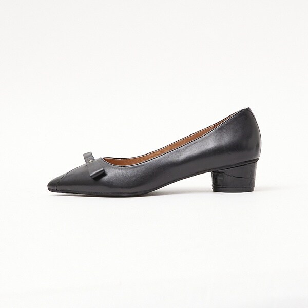 オゥ バニスター（Au BANNISTER）/リボンモチーフローヒールパンプス