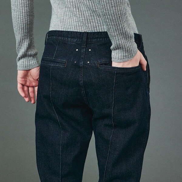 5351プール・オム（5351POUR LES HOMMES）/【セットアップ対応】タックテーパード スラックスデニム_8