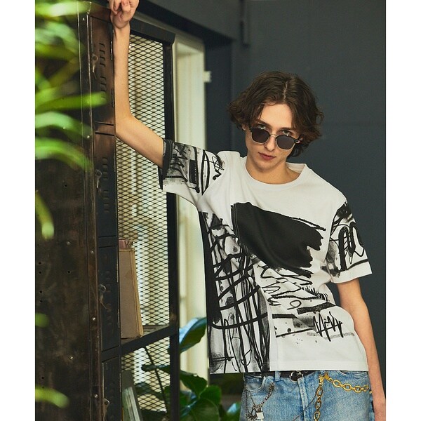 5351プール・オム（5351POUR LES HOMMES）/【40周年】 IVAN ドッキング グラフィック 半袖Tシャツ_4