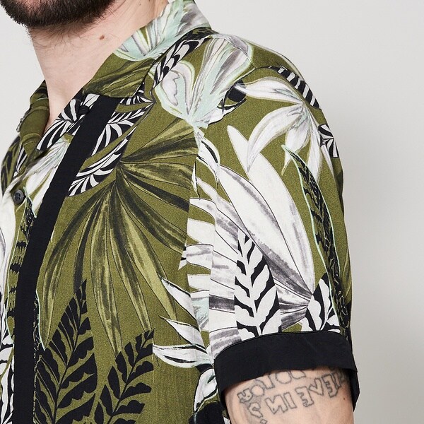 5351プール・オム（5351POUR LES HOMMES）/ヴィクトワールインクシ