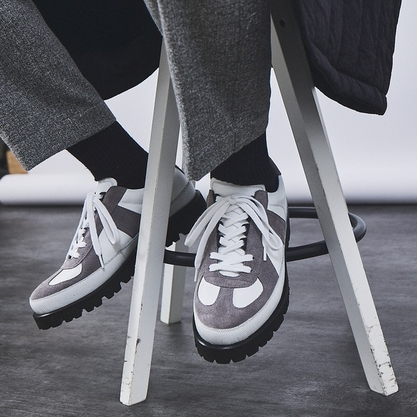 Y-3 ワイスリー ロゴ バイカラーデザイン チャンキー スニーカー Y-3 ロゴ バイカラー チャンキースニーカー 国内発送 関税込