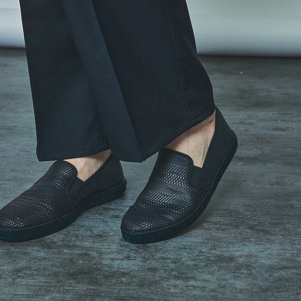 アルフレッド・バニスター（alfredoBANNISTER）/【berevere別注】エラスティック 編込みパターン スリッポンの通販は