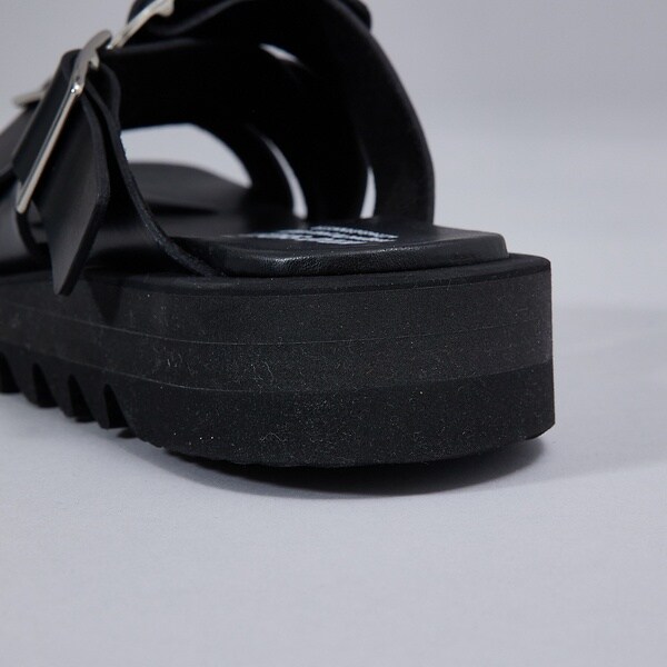 アルフレッド・バニスター（alfredoBANNISTER）/【WRAP SHOES】トリプル バックル ボリュームソール スライドサンダル_7