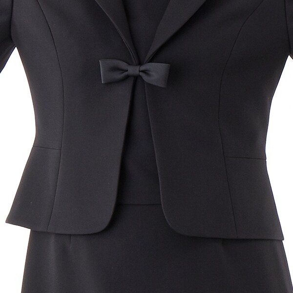 アンフィニ/テーラー衿リボン付きアンサンブル