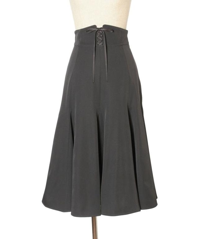 フィント（FINT）/フロントレースアップナローフレアースカートの通販