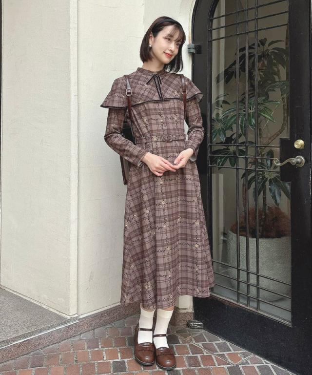 フィント（FINT）/【洗える・2WAY】プチフラワーチェック柄ケープ付き