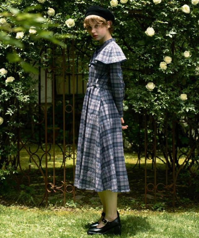 フィント（FINT）/【洗える・2WAY】プチフラワーチェック柄ケープ付き