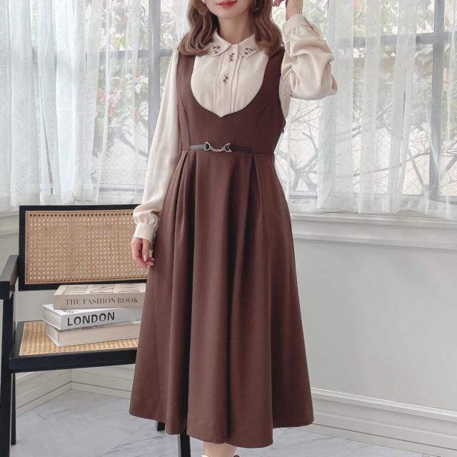 フィント（FINT）/チェーンビット使いディープＶネックジャンパースカート