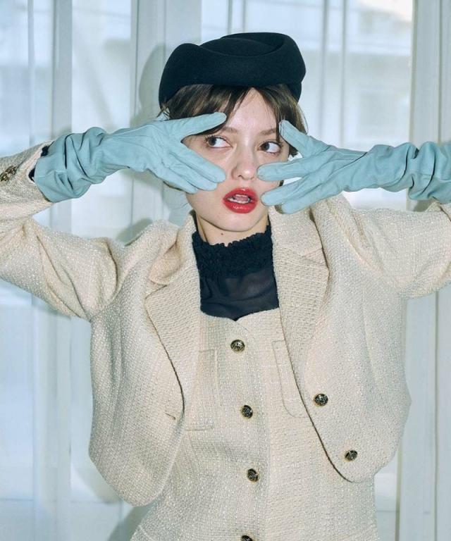 アンアナザーアンジェラス（an another angelus）/ゴールド釦ツイードショートジャケットの通販は 9,856円