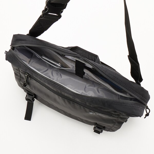 コロンビア（Columbia）/Columbia 撥水加工が施された多機能ショルダー