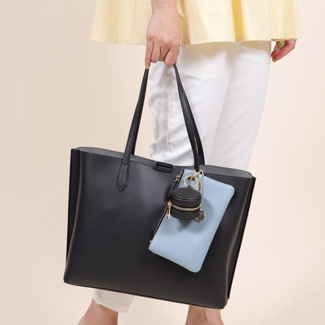 ベース（BASE）/【テレビドラマ使用】A4対応 ポーチチャーム付き 3ROOMトートバッグの通販は