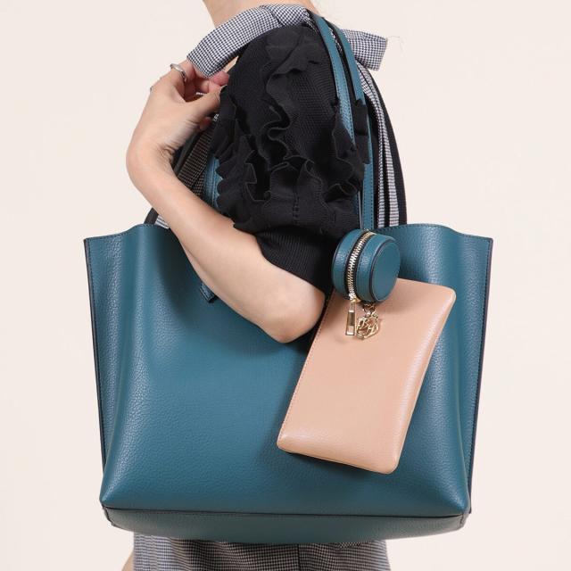 ベース（BASE）/【テレビドラマ使用】A4対応 ポーチチャーム付き 3ROOMトートバッグの通販は