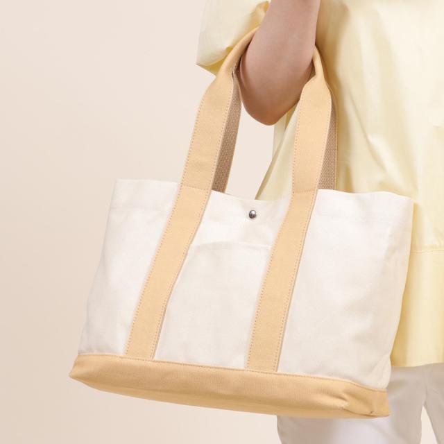 ベース（BASE）/【A4対応】仕切り付きフロントポケットキャンバス