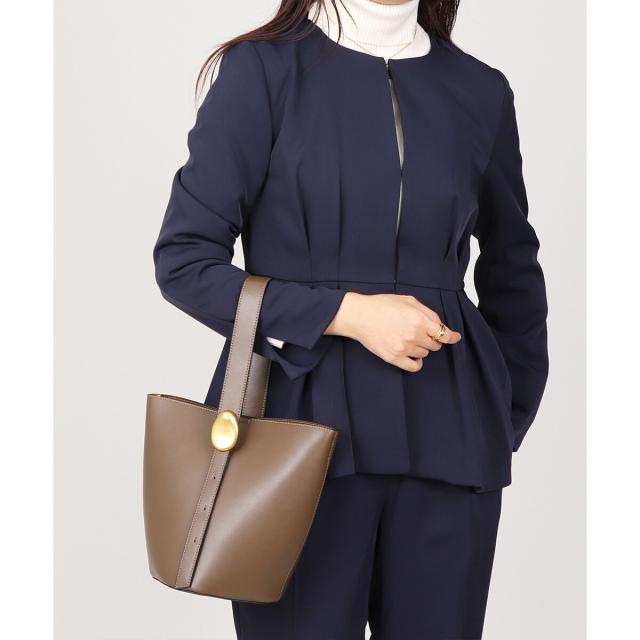 ベース（BASE）/【セットアップ】ノーカラー タックペプラム