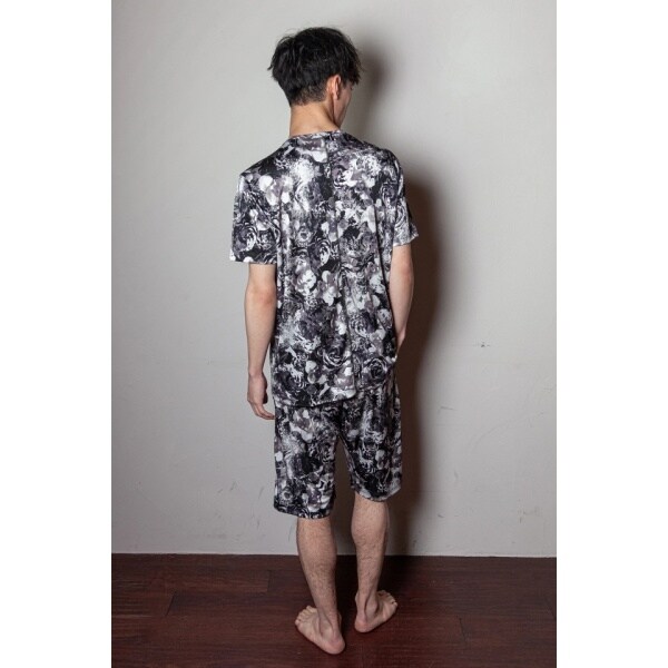 TORNADO MARTローズプリントラウンジシャツ　セットアップ総柄　ローズ TORNADO MARTローズプリントラウンジシャツ セットアップ総柄 ローズ