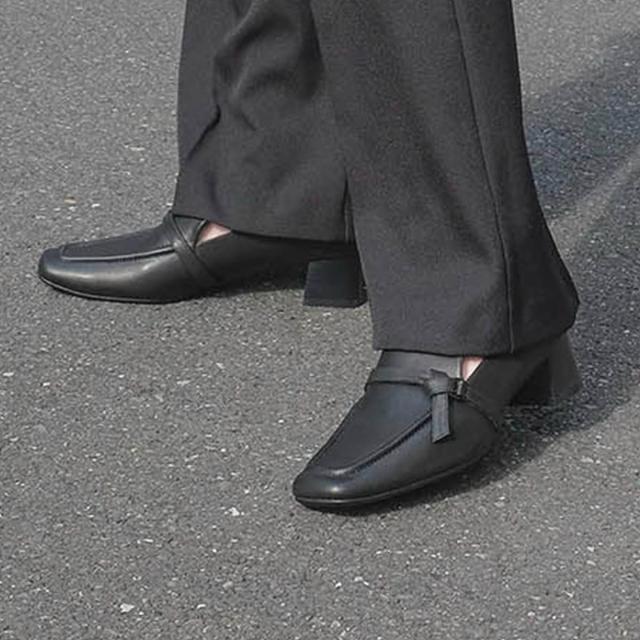 ノイエディフュージョン（neue diffusion）/ヒールアップローファー/ND23441