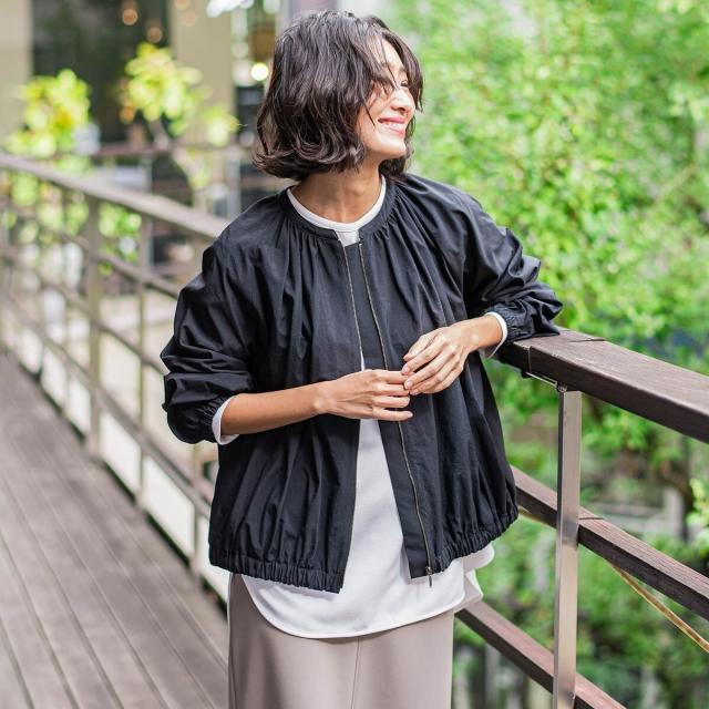 ラエフ（la．f．．．）/【大きいサイズ】【biyori】”着映えと軽さ”華やぎギャザーブルゾン≪手洗い可能≫