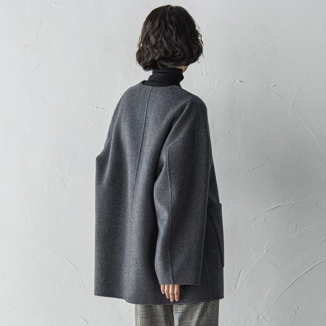 ラエフ（la．f．．．）/【大きいサイズ】”軽さと贅沢なぬくもり”ノーカラーリバーコート_19
