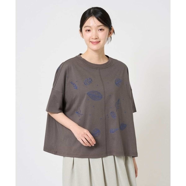 ジャンニ・ロ・ジュディチェ（GIANNI LO GIUDICE）/【洗える】コットン天竺リーフ刺繍カットソー