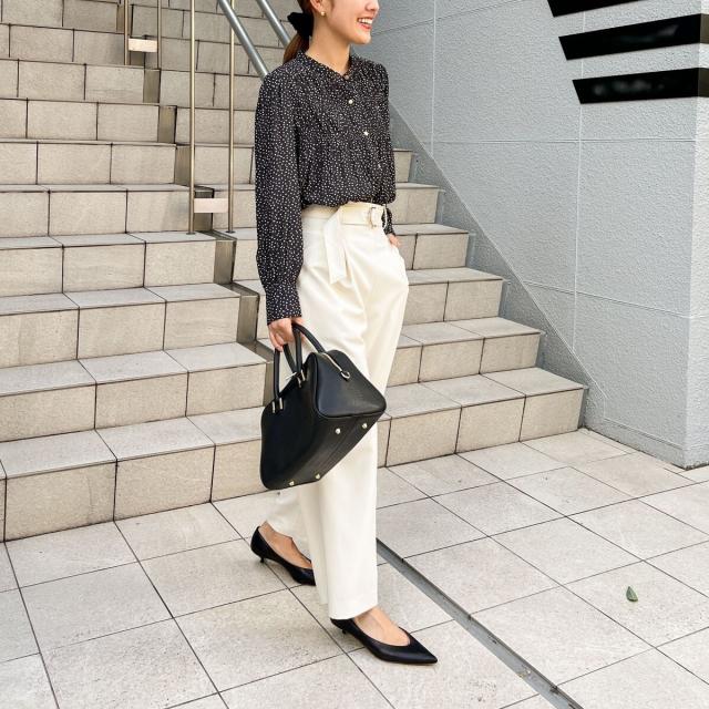 ノーリーズ（NOLLEY’S）/《セットアップ対応》ウォッシャブルゴールドパーツベルト付きワイドパンツ