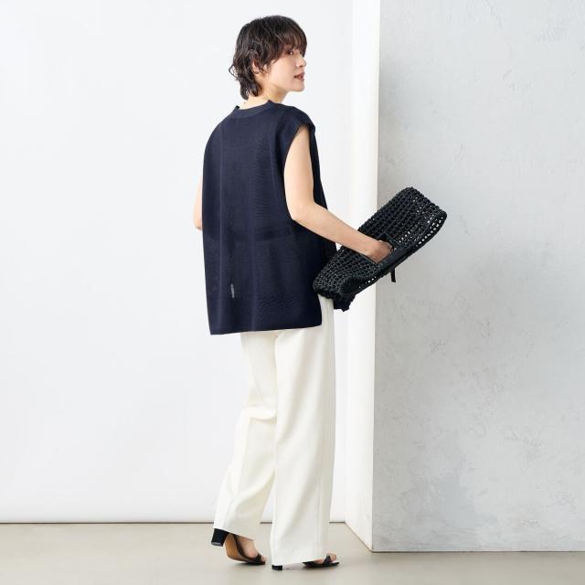 ノーリーズ　NOLLEY'S ドライタッチ肩タックベスト　ブラック ノーリーズ（NOLLEY'S）/《手洗い可能》ドライタッチ肩タック