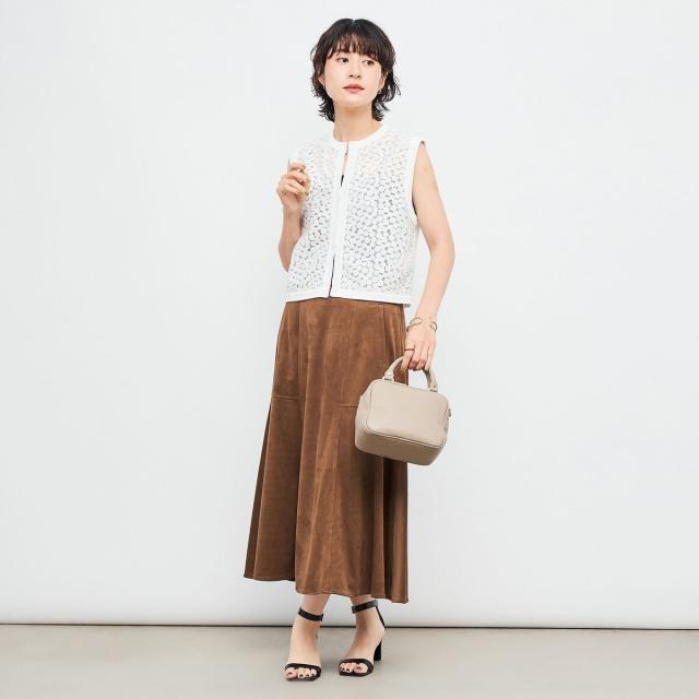 ノーリーズ（NOLLEY’S）/《手洗い可能》フラワー刺繍生地ベスト