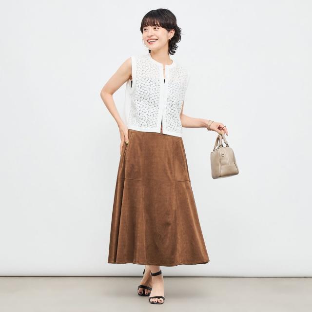 ノーリーズ（NOLLEY’S）/《手洗い可能》フラワー刺繍生地ベスト