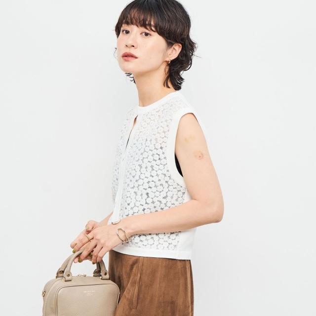 ノーリーズ（NOLLEY’S）/《手洗い可能》フラワー刺繍生地ベスト