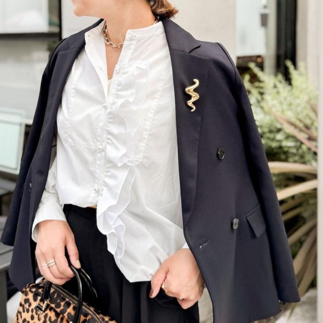 ノーリーズ（NOLLEY’S）/パール釦ビブヨーク4WAYフリルブラウス