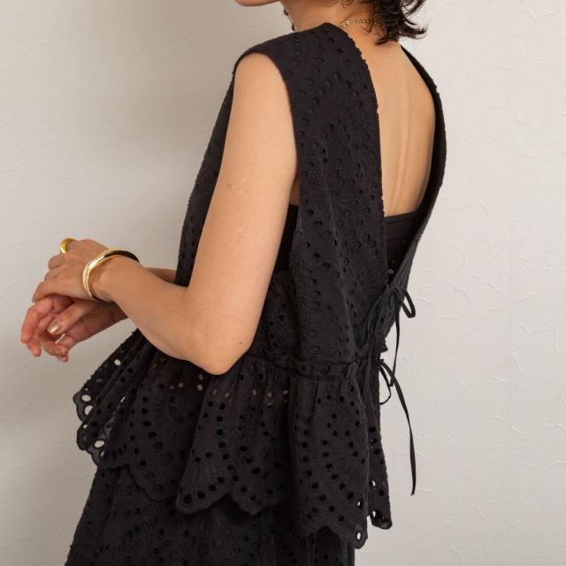 マクウェル（MAQWEL）/【MAQWEL/マクウェル】《セットアップ対応》ウォッシャブルエンブロイダリーレースベスト