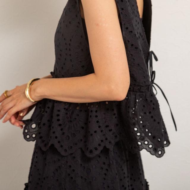 マクウェル（MAQWEL）/【MAQWEL/マクウェル】《セットアップ対応》ウォッシャブルエンブロイダリーレースベスト