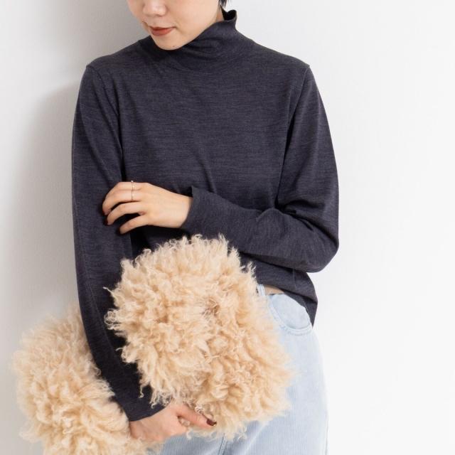 ノーリーズソフィー（NOLLEY’S sophi）/《手洗い可能》18Gウール100%ハイネックプルオーバー