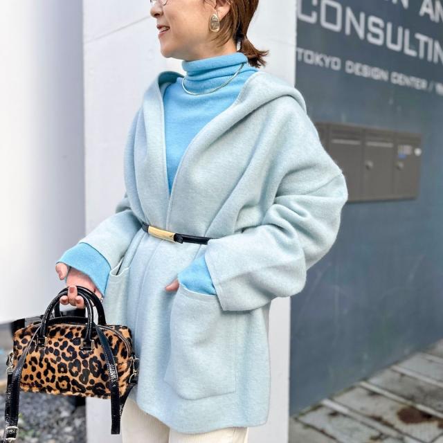 リエミラー（Rie Miller）/ハーフ丈フーディー リバー風ニットコート