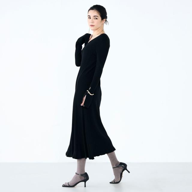 ノーリーズ（NOLLEY’S）/《手洗い可能》フイット＆フレアーVネックワンピース