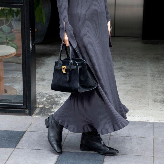 ノーリーズ（NOLLEY’S）/《手洗い可能》フイット＆フレアーVネックワンピース